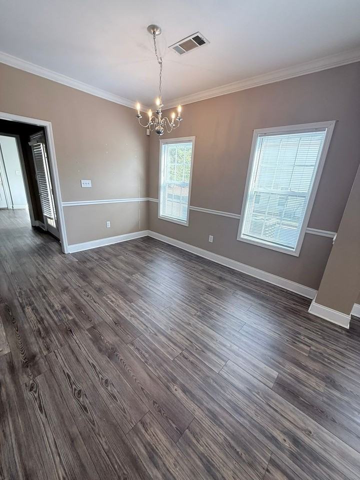 255 Wiltshire Dr - Photo 6 of 17