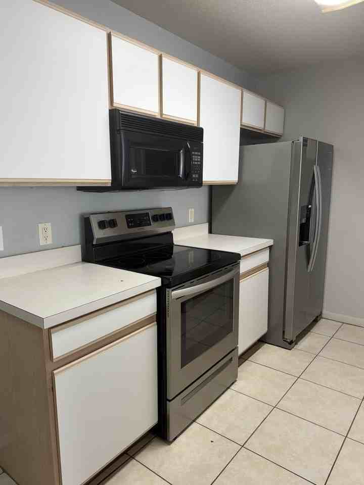 3131 Britannia Blvd #B - Photo 7 of 14