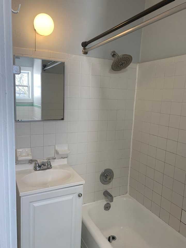543 N Trenton Ave - Photo 5 of 10