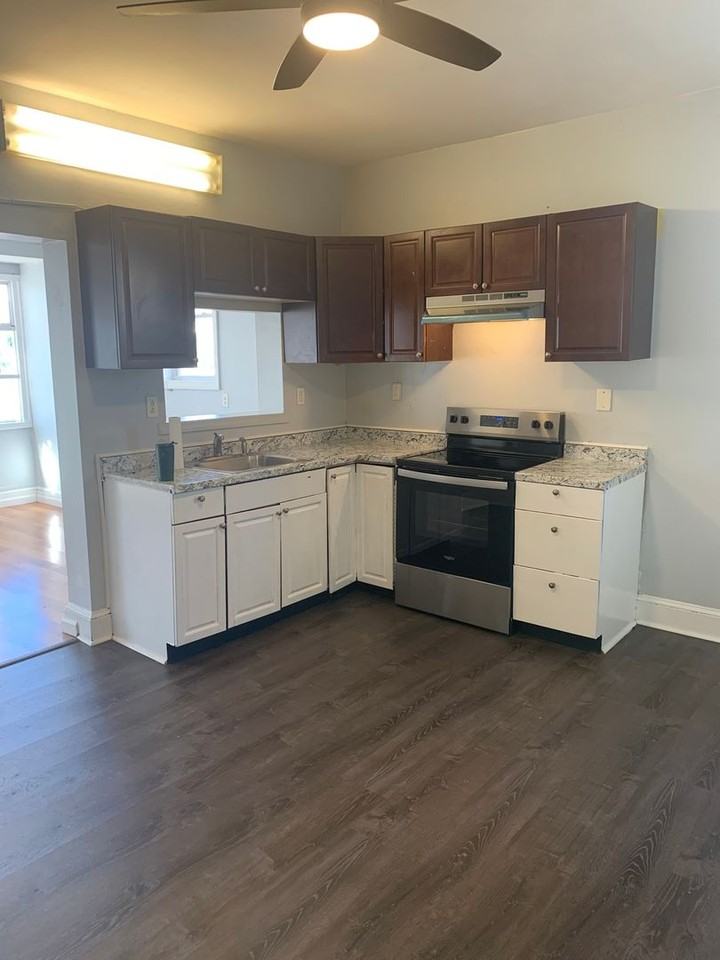 543 N Trenton Ave - Photo 6 of 10