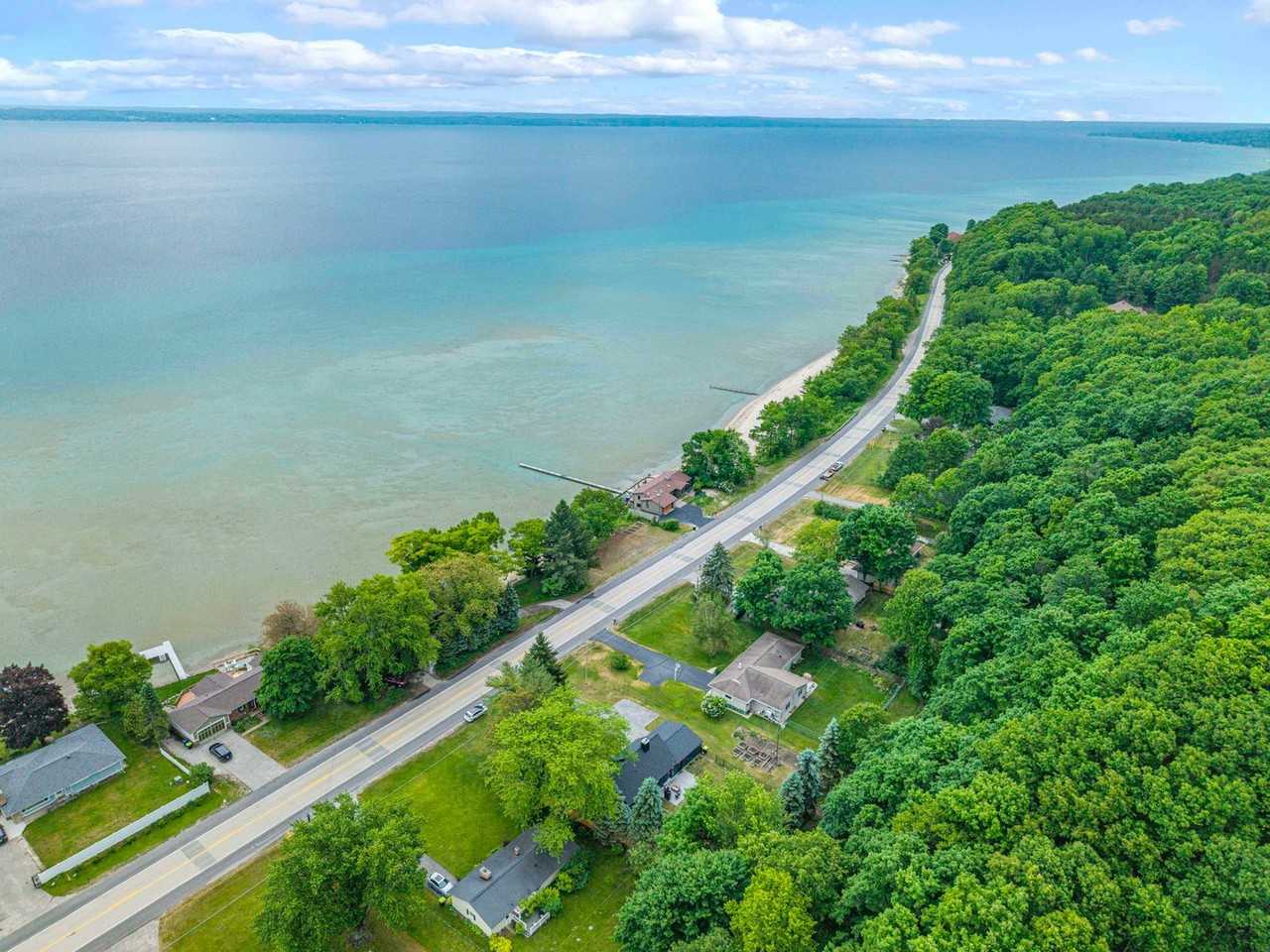 7284 S West Bay Shore Dr - Photo 3 of 50