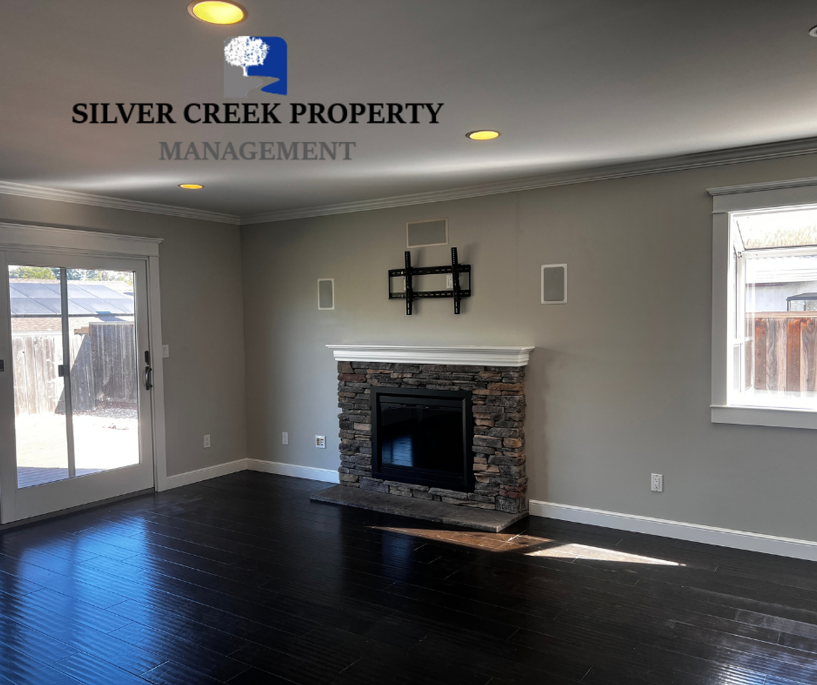 2819 Yosemite Ave - Photo 3 of 19
