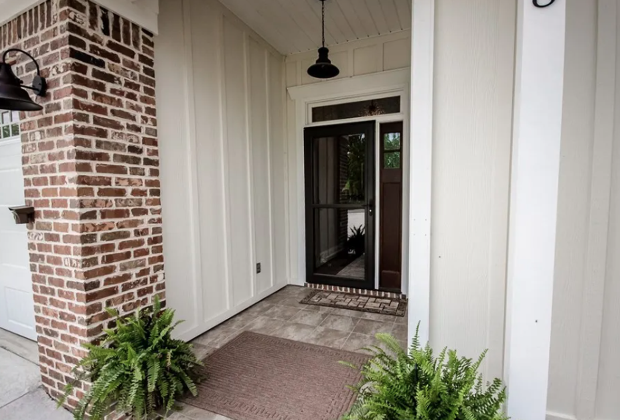 3558 Desirable Dr - Photo 2 of 16