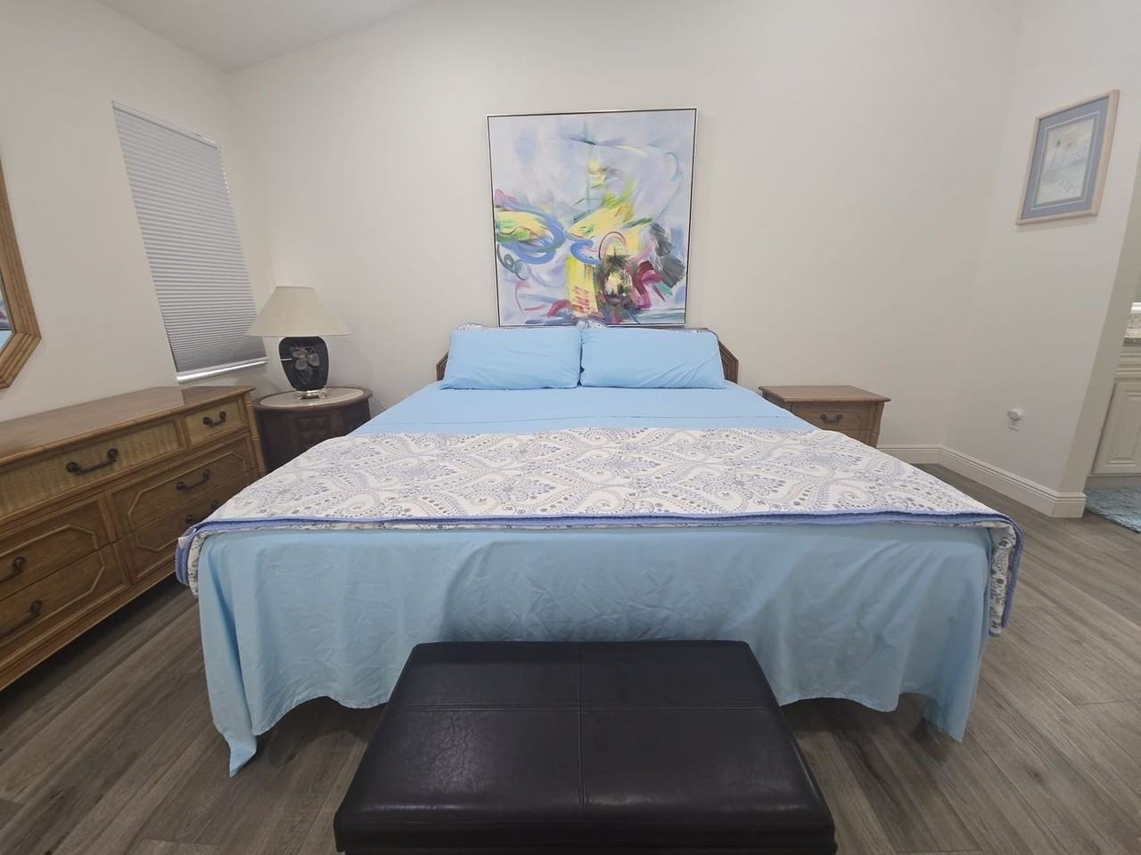 3707 Champagne Ave - Photo 2 of 13