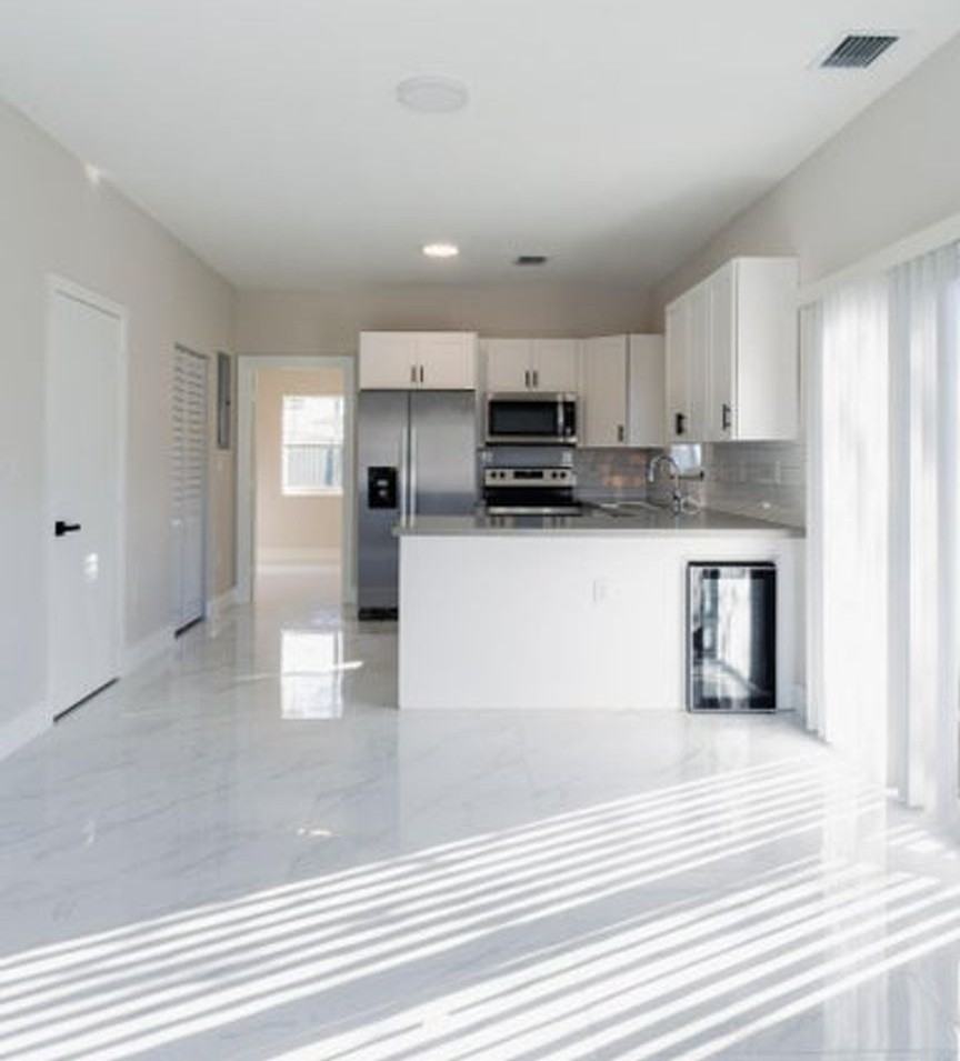 2284 Nw 82nd St - Photo 2 of 10