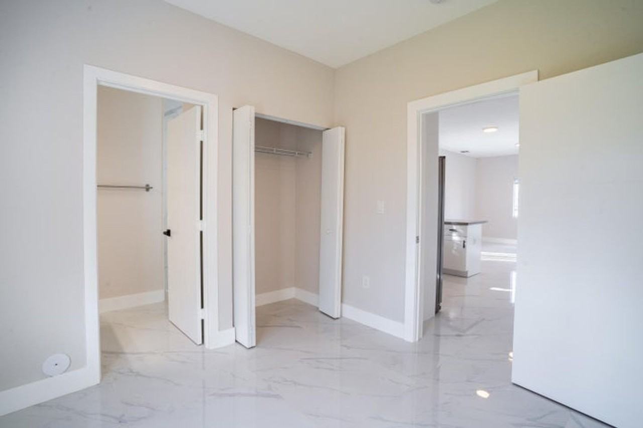 2284 Nw 82nd St - Photo 5 of 10