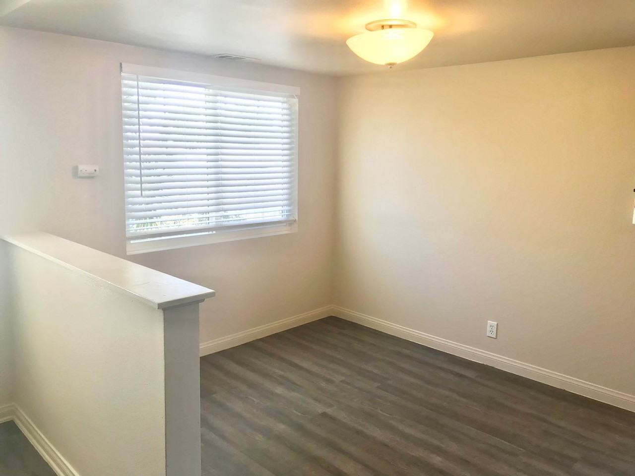 21147 Denker Ave - Photo 5 of 15