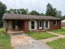 featured image of 123 Donellie Ln