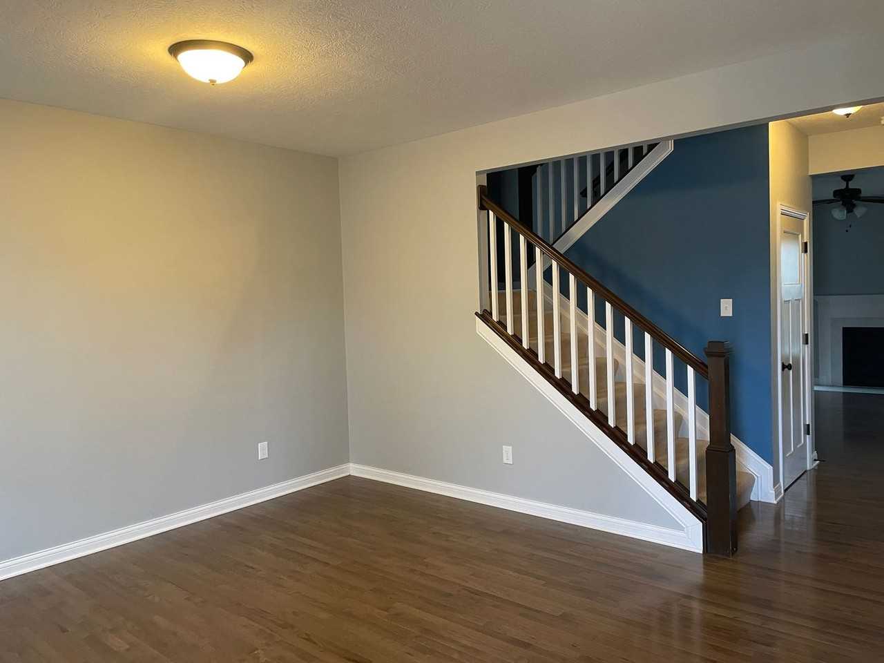 6090 Jadkins Way - Photo 3 of 30