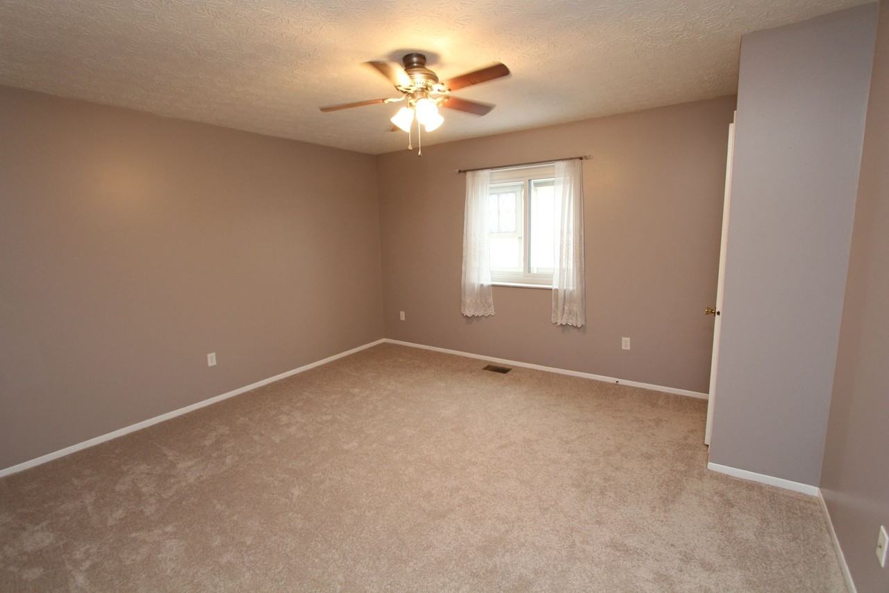 3242 Summerdale Ln - Photo 7 of 12