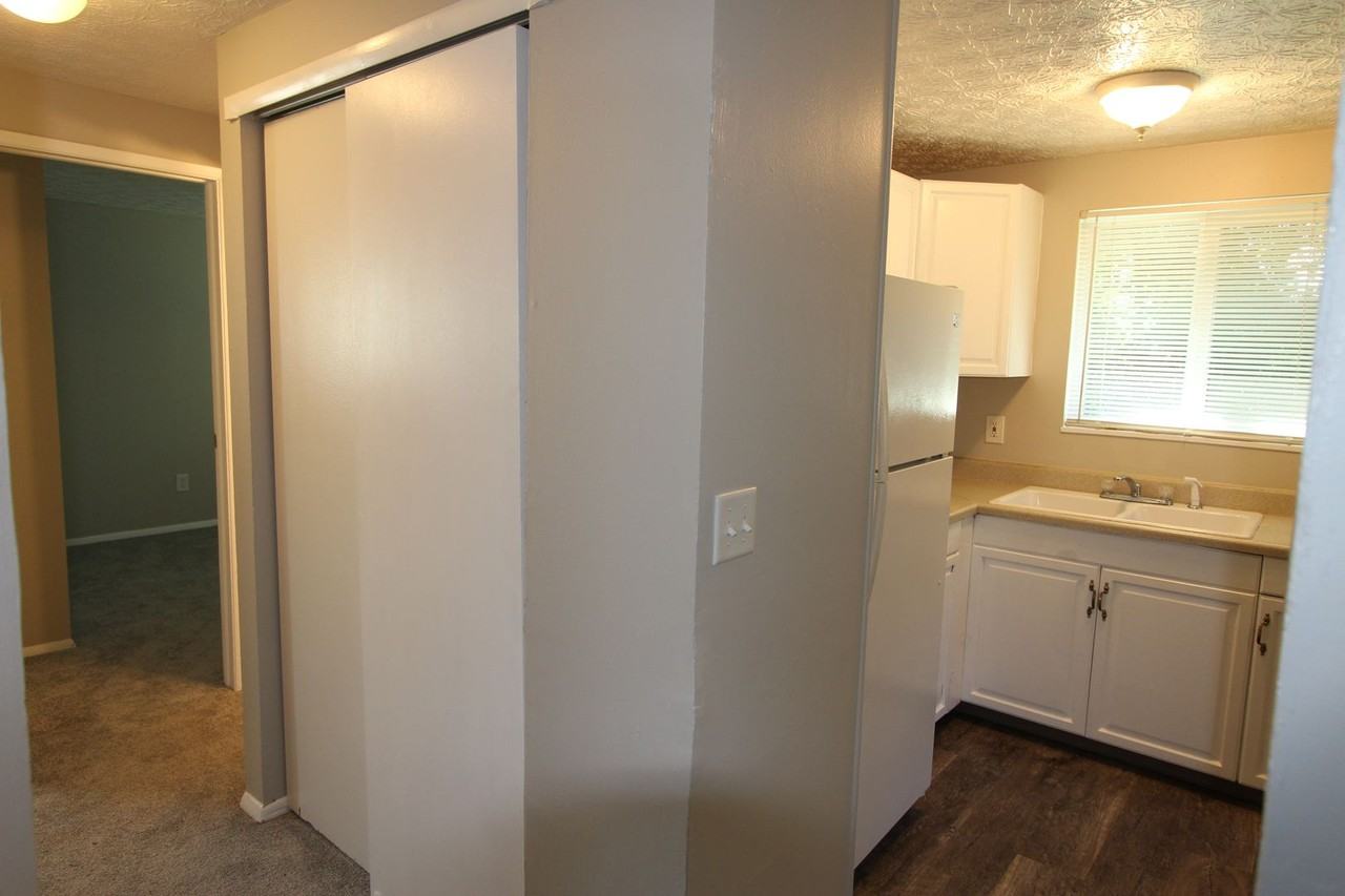3411 Clarkston Ave - Photo 4 of 19