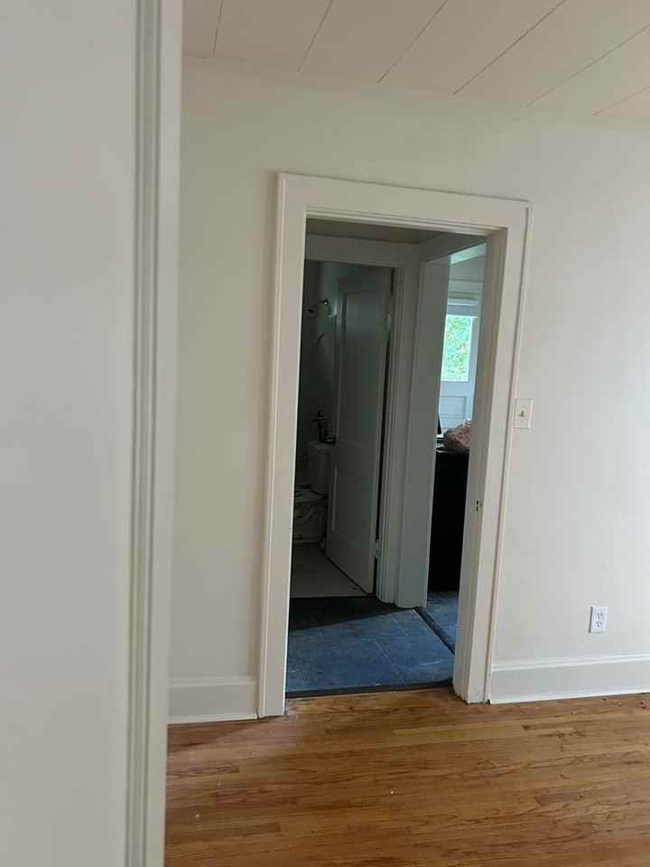 2046 Highland Ave - Photo 2 of 15