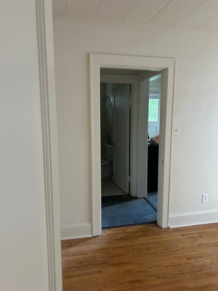 2046 Highland Ave - Photo 3 of 15