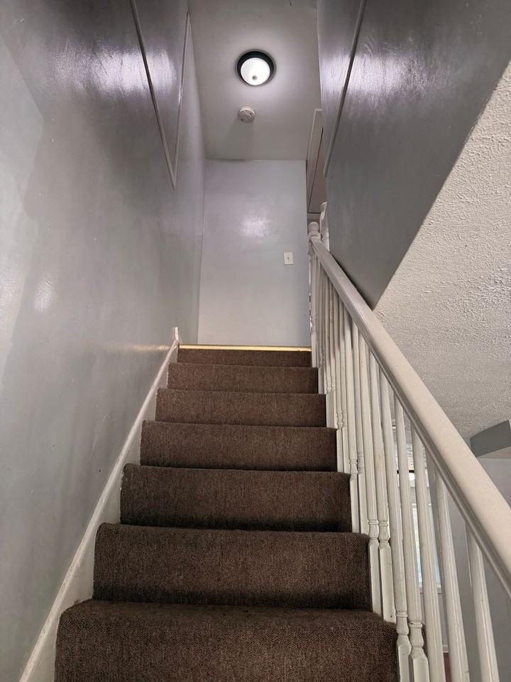 7831 Charlesmont Rd - Photo 5 of 12