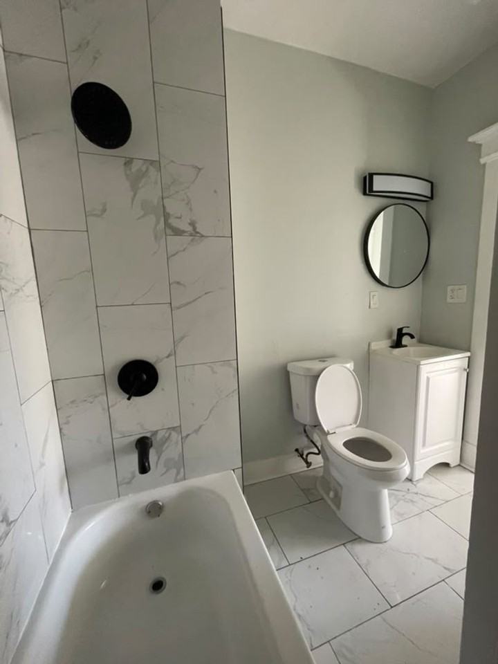 648 648 - 650 Ferry Street - Photo 3 of 9