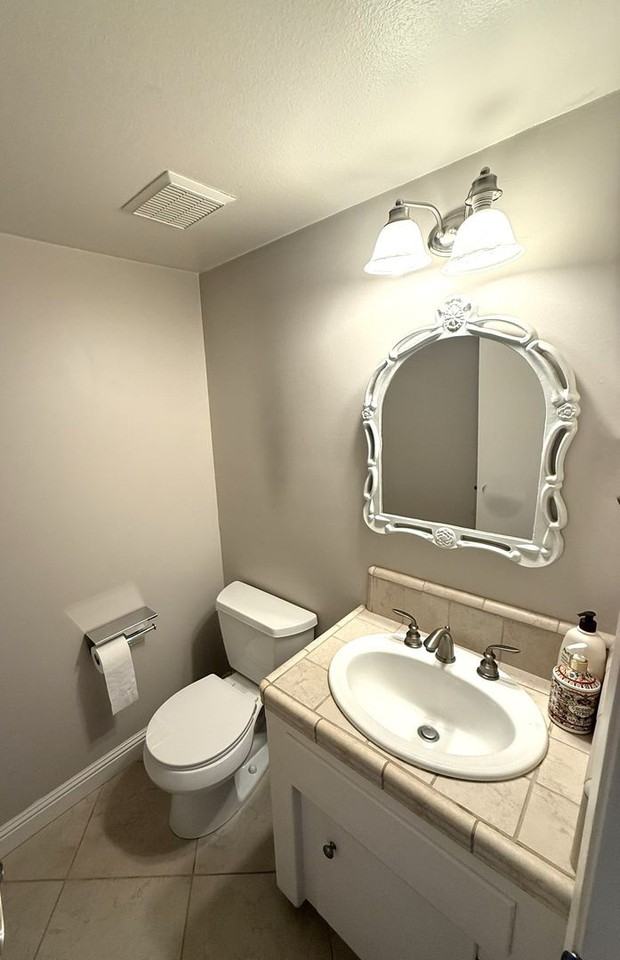 275 Meadowbrook Dr - Photo 4 of 14