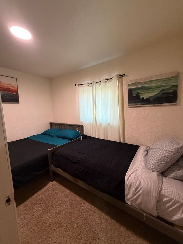 2020 Rickert St - Photo 4 of 13