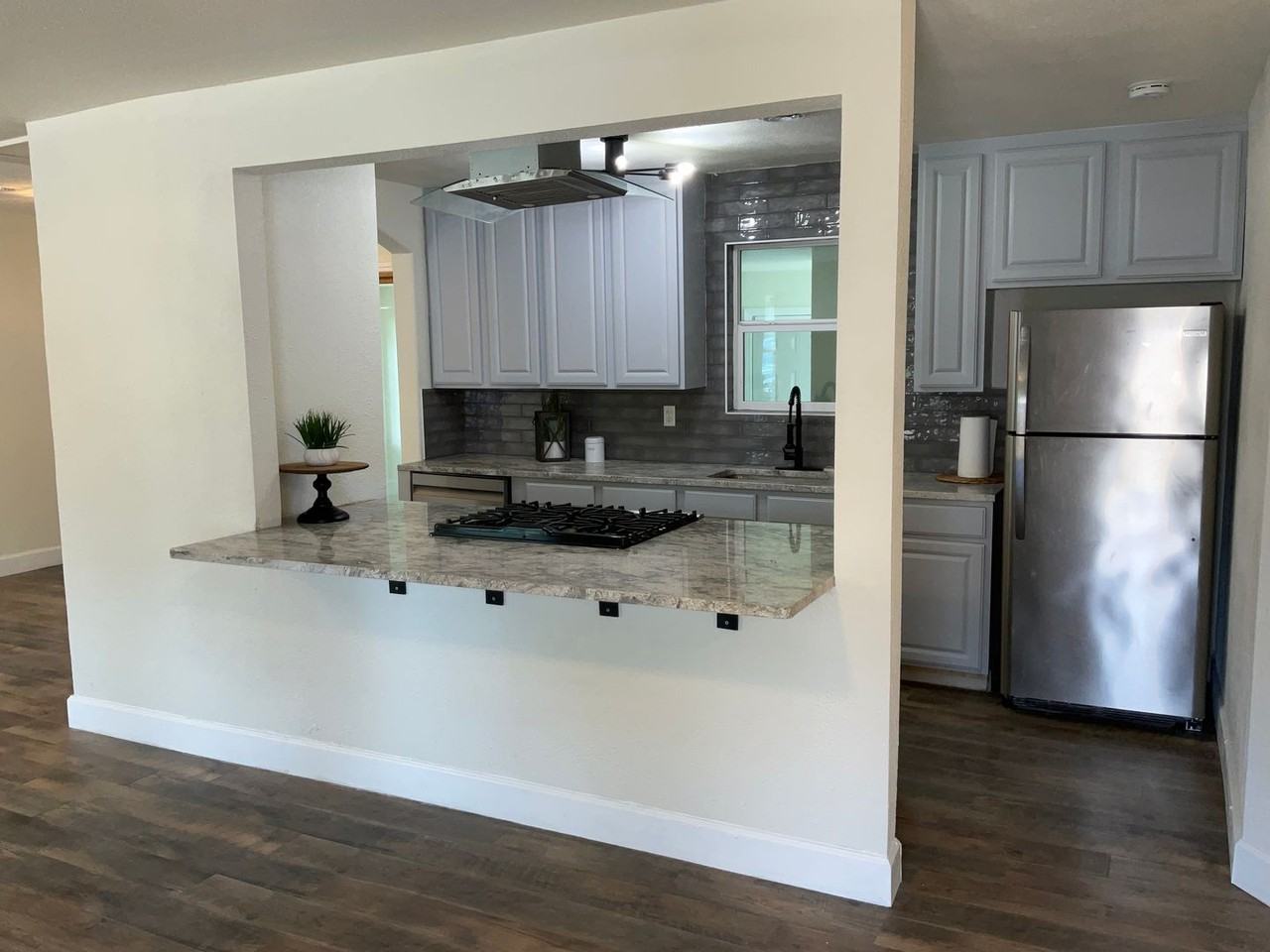 1007 S 25th St - Photo 6 of 17