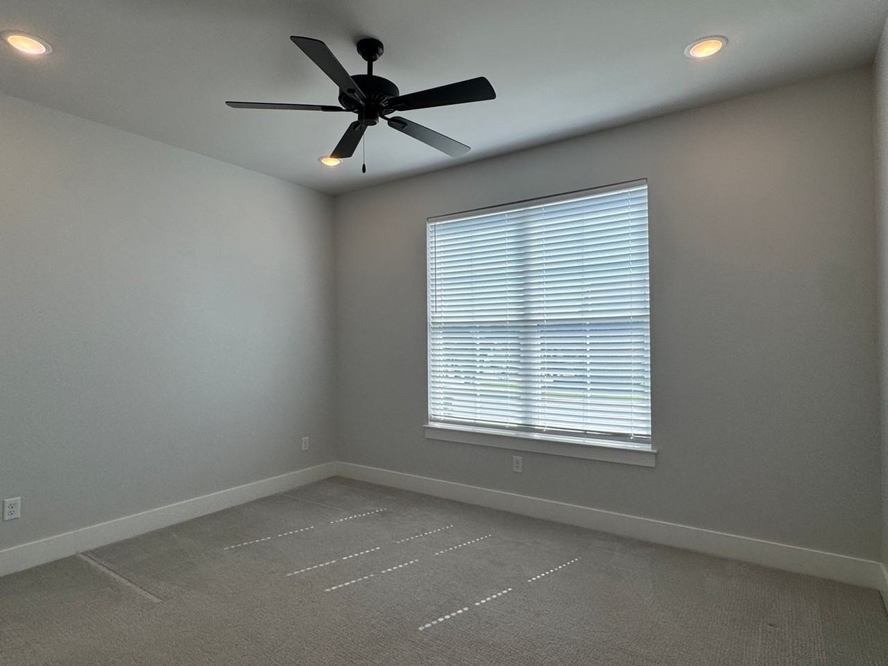 7207 Rolling Acres Pl - Photo 5 of 29