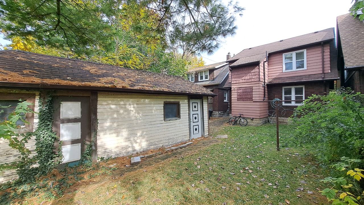 431 Randolph Ave - Photo 3 of 14