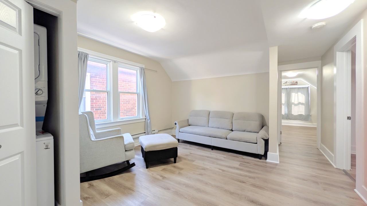 1580 Dufferin Pl #U - Photo 7 of 22