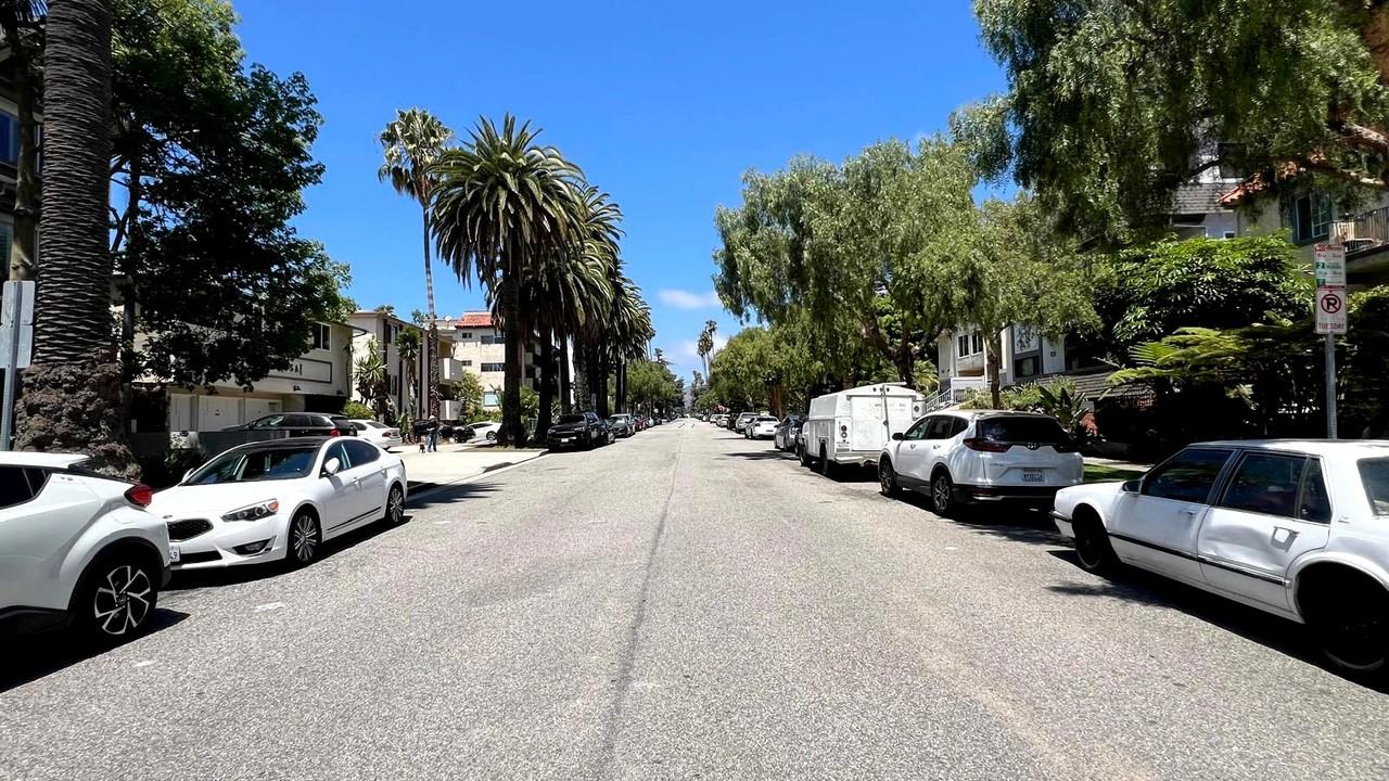 1144 12th Street - Photo 2 of 50