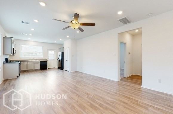 18967 Buckley Oak Dr - Photo 6 of 36