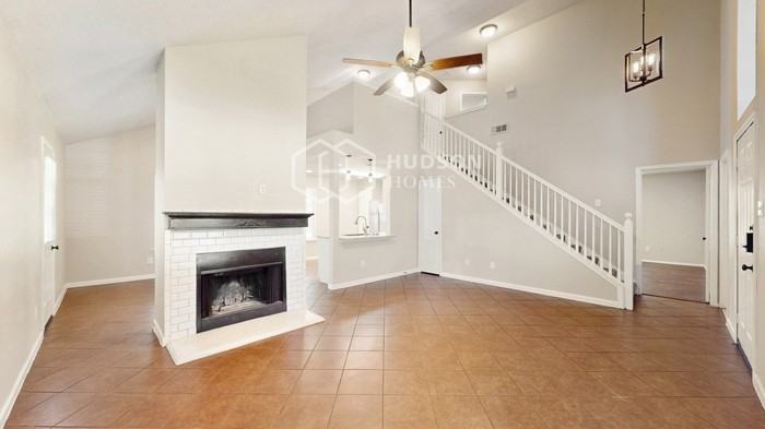 8724 Gaines Dr - Photo 6 of 29