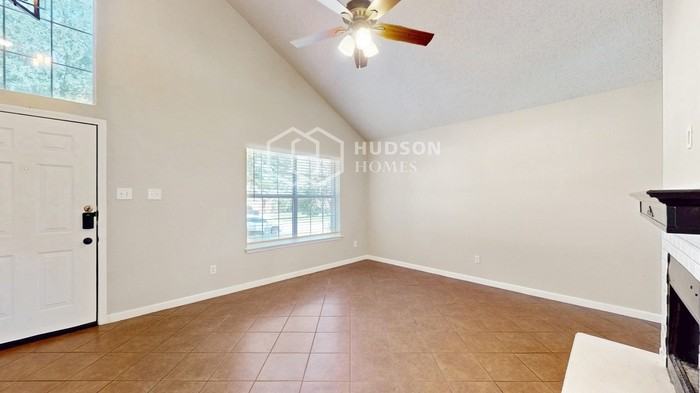8724 Gaines Dr - Photo 7 of 29