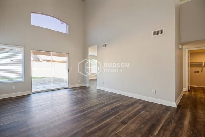 124 W Monona Dr - Photo 6 of 36