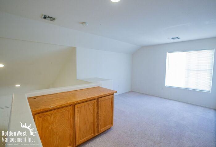 6212 Caddo Creek St - Photo 7 of 18