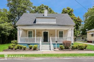 featured image of 408 W Pitts St