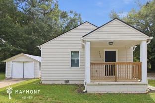 2222 Burroughs Ave Se - Photo 1 of 1