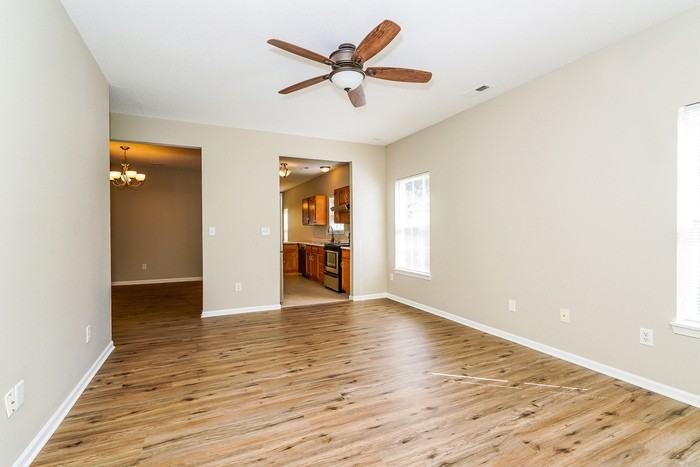 11880 Locus Ln - Photo 3 of 11