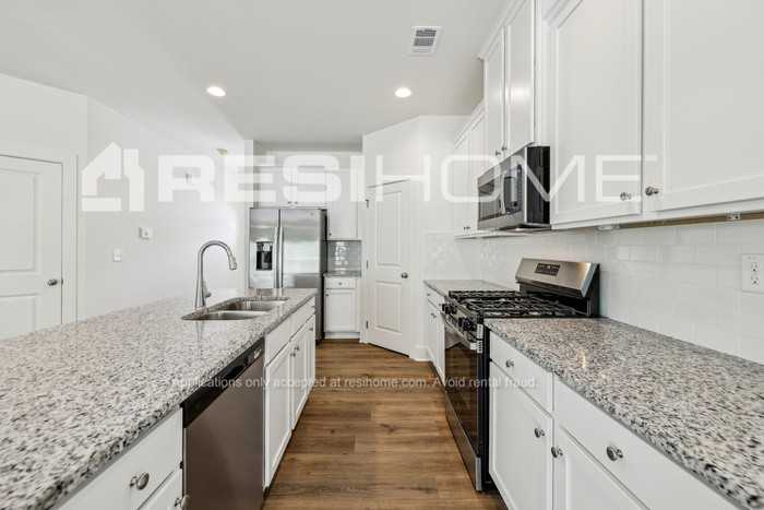1597 Barrow Crossing Blvd - Photo 6 of 23