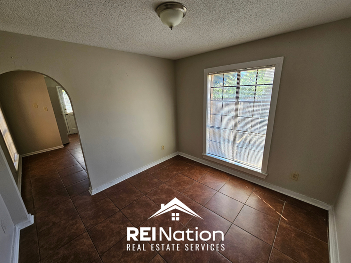 4374 Sandy Park Dr - Photo 5 of 21