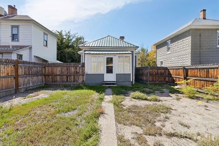 350 Chipeta Ave - Photo 7 of 31
