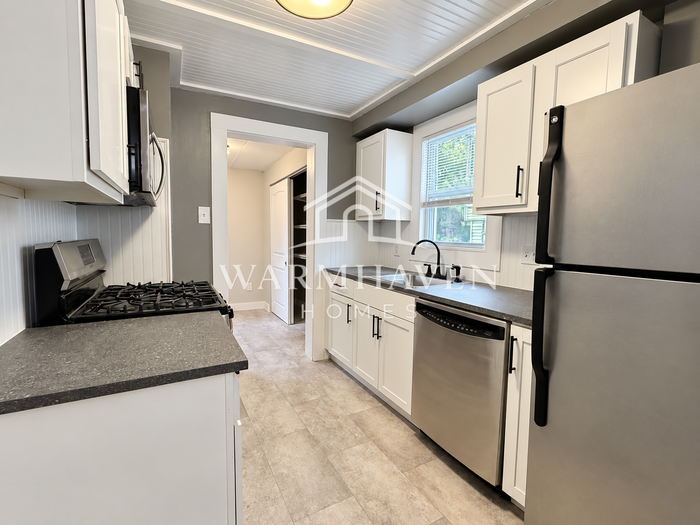 31 E Brookside Ave - Photo 4 of 25