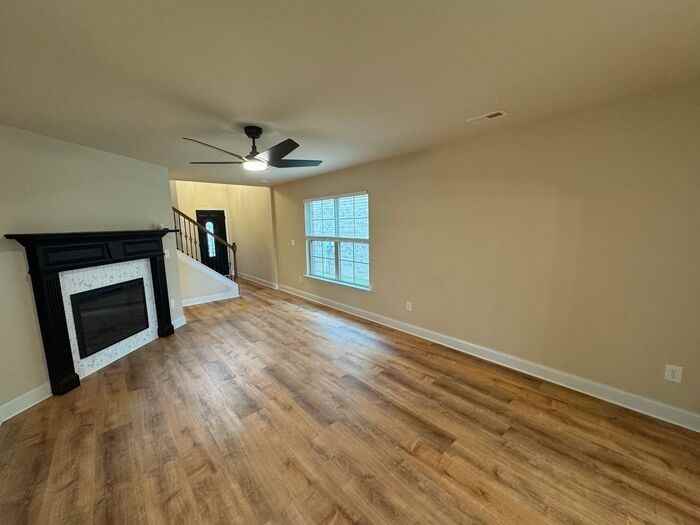 200 Tybee Dr - Photo 5 of 45