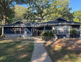 featured image of 2013 Creekwood Dr
