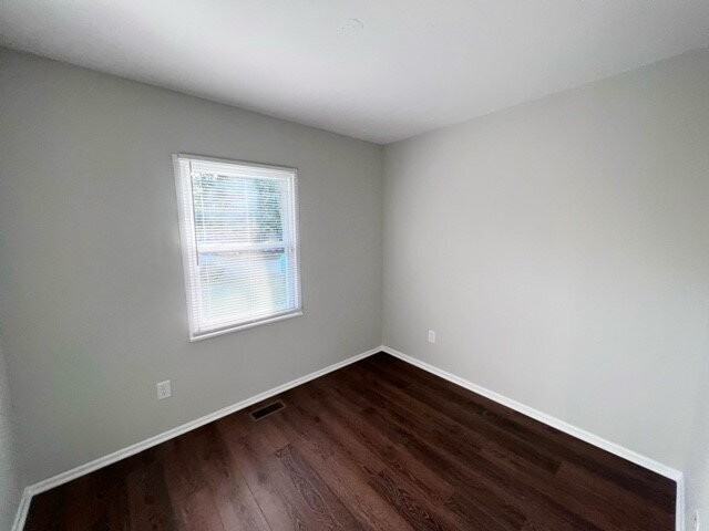 3520 Jerome Ct - Photo 6 of 12