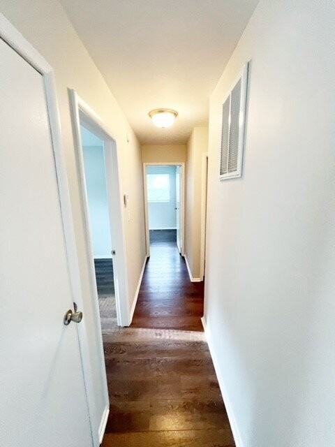 3520 Jerome Ct - Photo 7 of 12