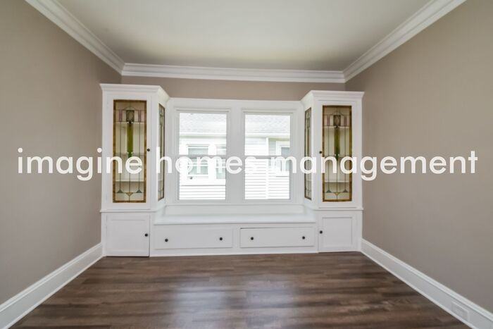 2141 Bunts Rd - Photo 4 of 16