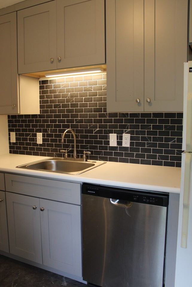1111 Pawnee St - Photo 3 of 5