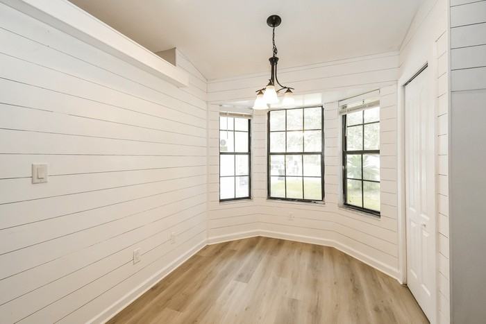 1605 Ibis Dr - Photo 6 of 15