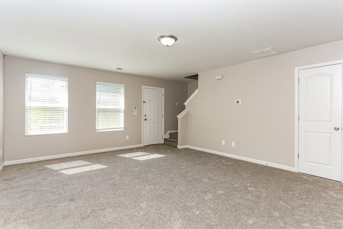 1335 Forsythia Way - Photo 5 of 16