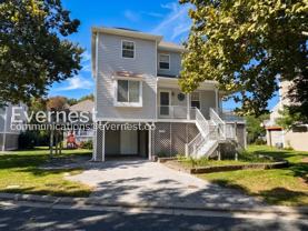 223 Mariners Point Dr - Photo 1 of 1