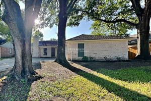 featured image of 11218 Angelique Dr