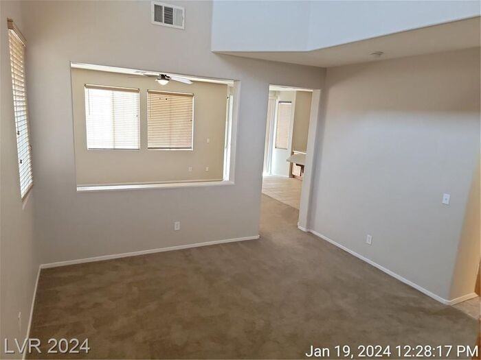 6405 Alderlyn Ave - Photo 3 of 35