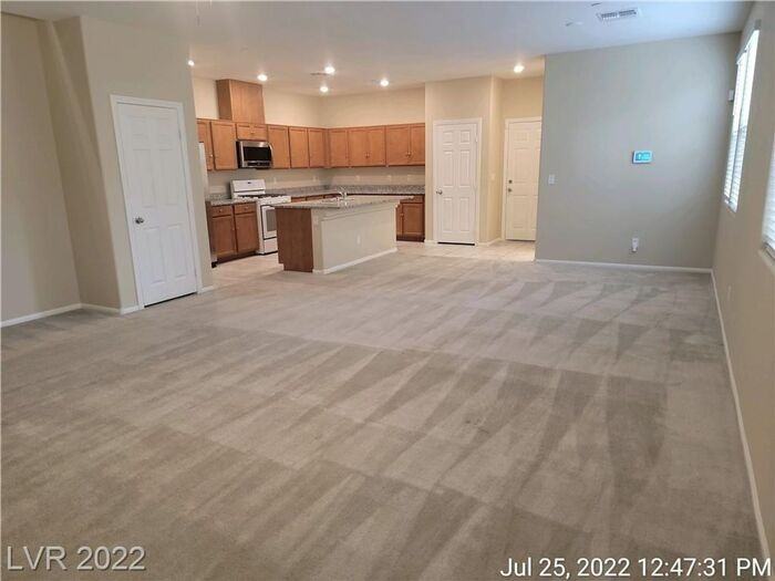 3197 Mckenna Dawn Ave - Photo 4 of 40